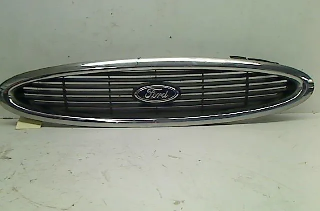 Calandre Ford MONDEO II Clipper (BNP) 1.8 i (1996-2000) occasion