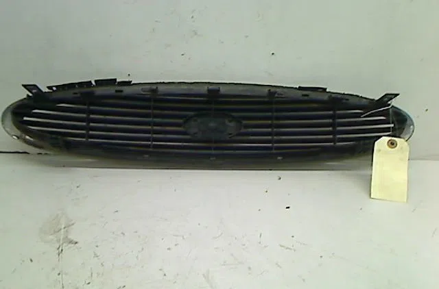 Calandre Ford MONDEO II Clipper (BNP) 1.8 i (1996-2000) occasion — photo 2