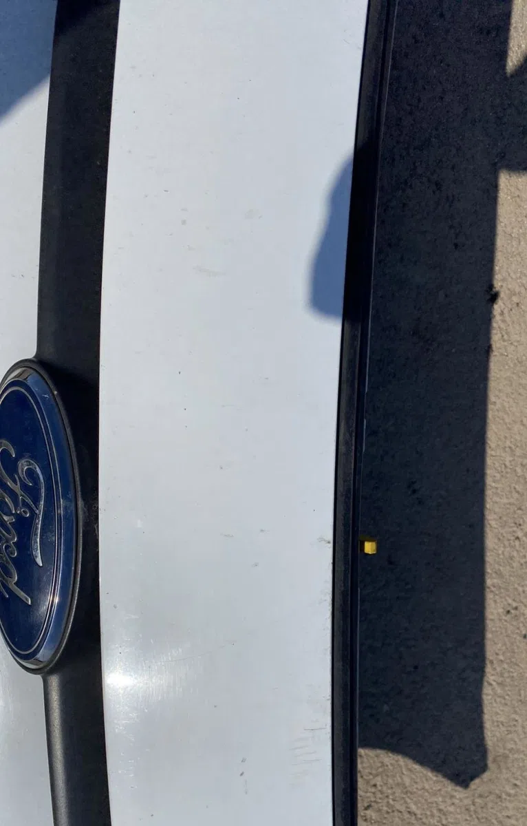 Calandre FORD TRANSIT CONNECT 2 PHASE 1 occasion — photo 4