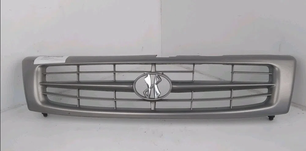 Calandre Hyundai GALLOPER II (JK-01) 2.5 td intercooler (1998-2003) 5 portes occasion — photo 2