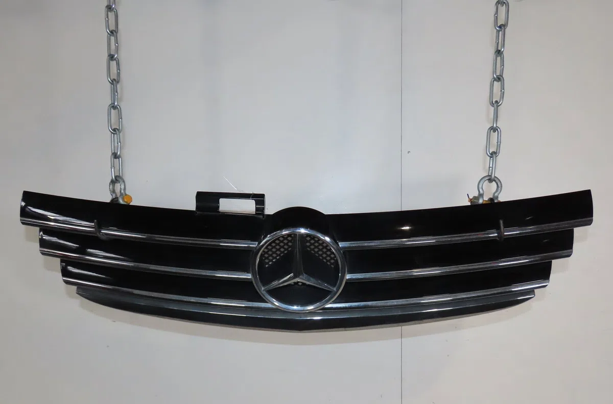 Calandre Mercedes-benz CLASSE A (W169) A 180 cdi (169.007, 169.307) (2004-2012) 5 portes occasion — photo 2