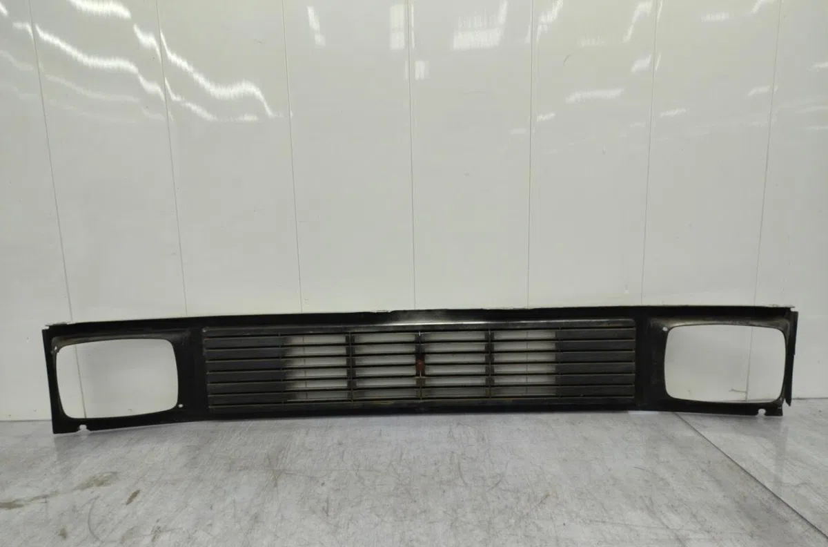 Calandre MERCEDES SERIE L 601 occasion — photo 4