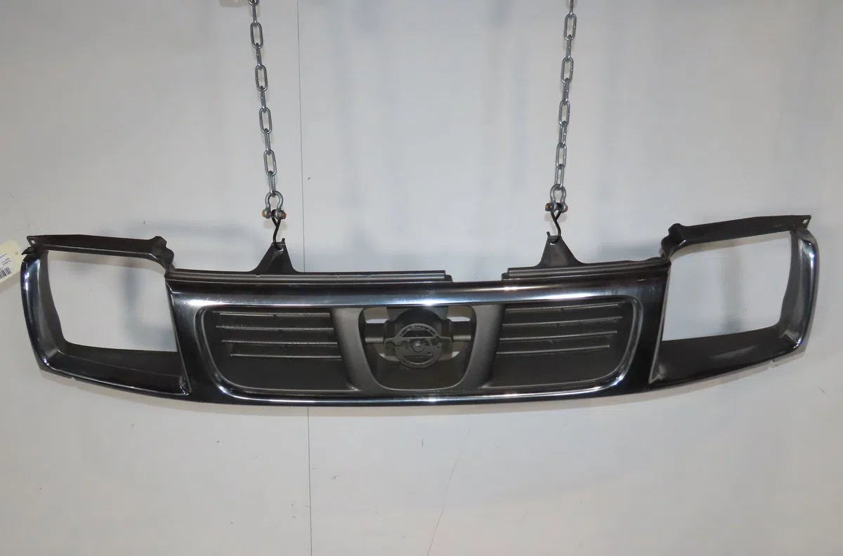 Calandre Nissan PICK UP (D22) 2.5 td 4wd (1998-2005) occasion