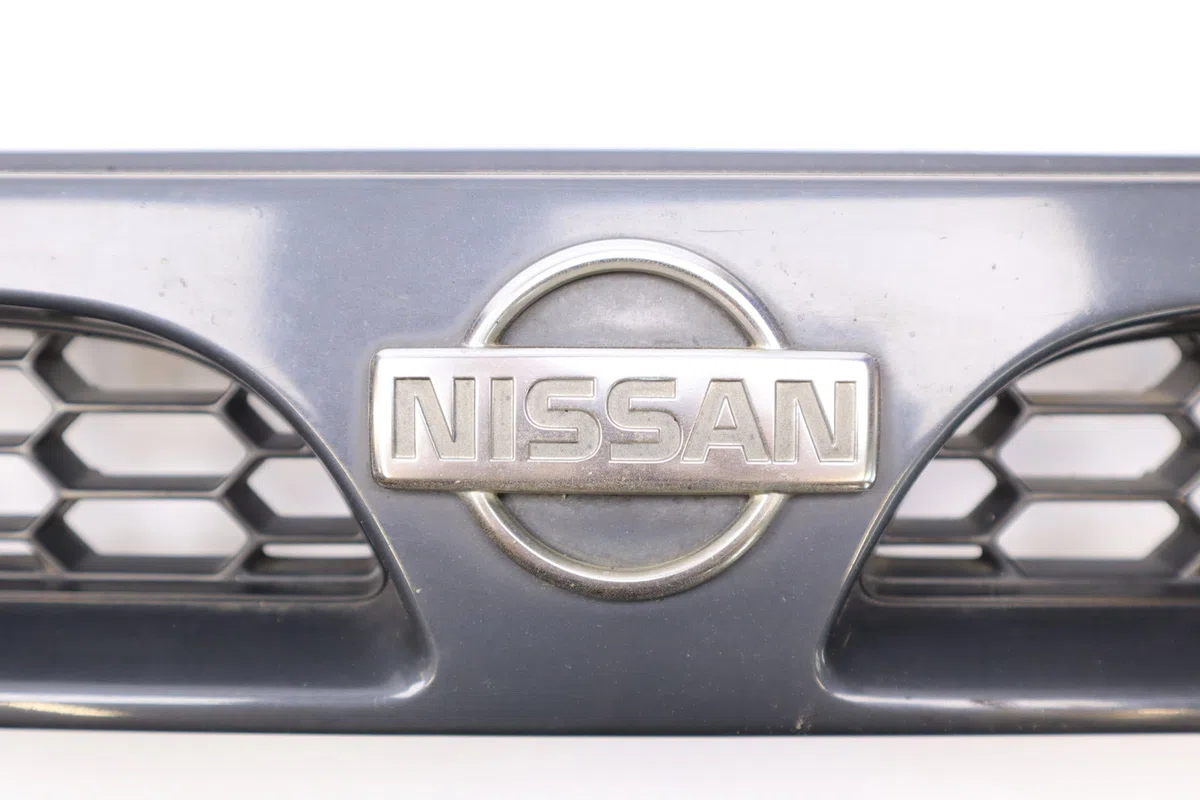 Calandre NISSAN SUNNY III  1.4 80ch 16V occasion — photo 2