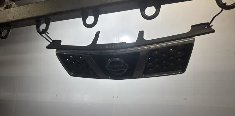 Calandre NISSAN X-TRAIL 1 PHASE 2 occasion — photo 4