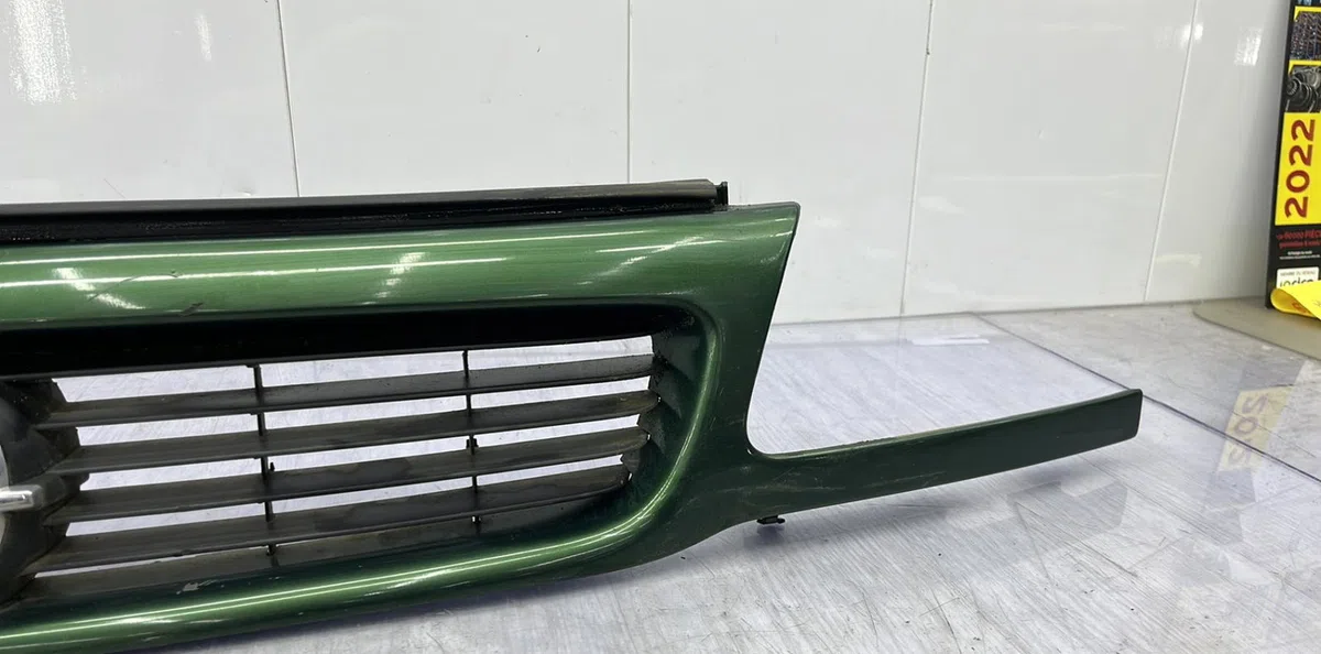 Calandre OPEL ASTRA F PHASE 1 BREAK occasion