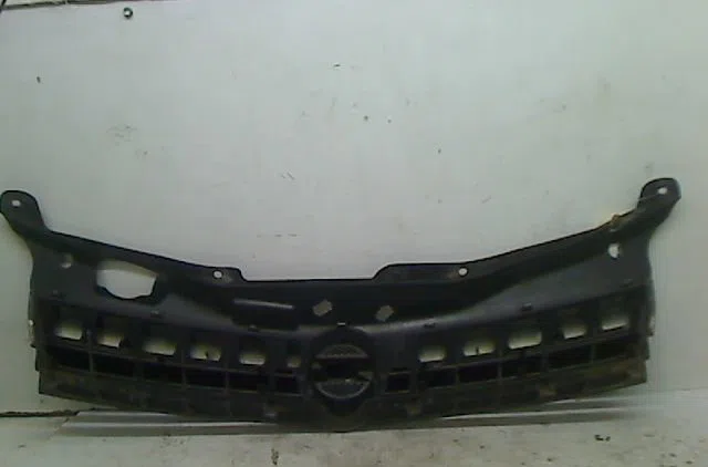 Calandre Opel ASTRA H (A04) 1.7 cdti (l48) (2004-2010) 5 portes occasion — photo 2
