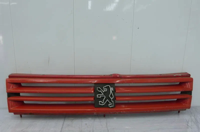 Calandre PEUGEOT 309 PHASE 1 occasion — photo 3