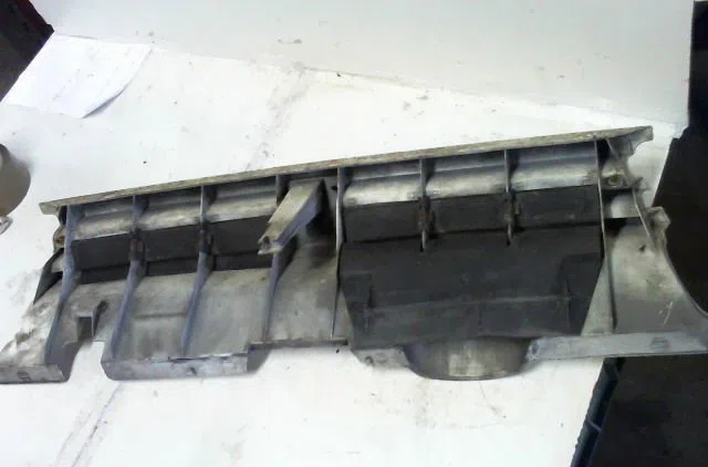 Calandre PEUGEOT 405 1991 occasion — photo 2
