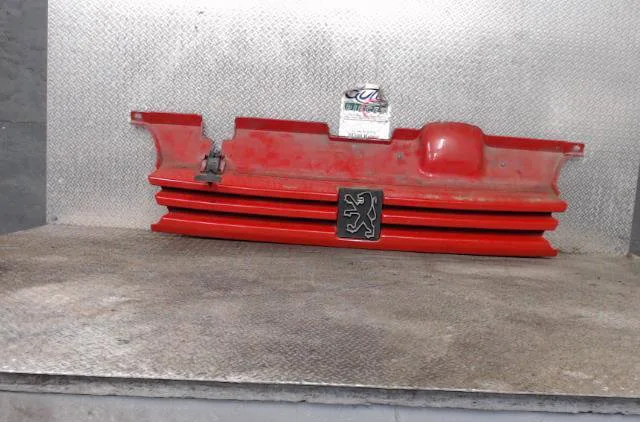 Calandre PEUGEOT 405 405 PHASE 2 occasion