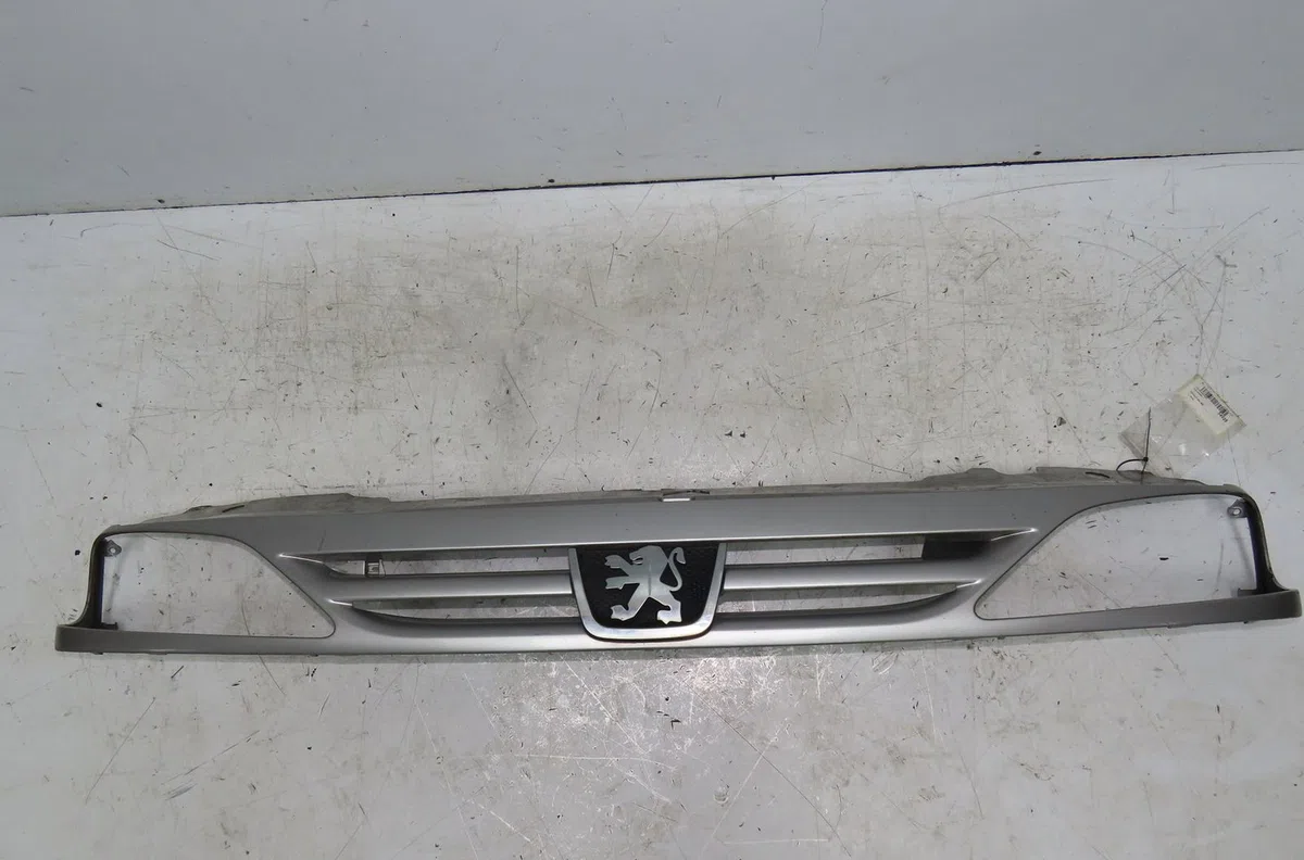 Calandre PEUGEOT 806 1999 occasion