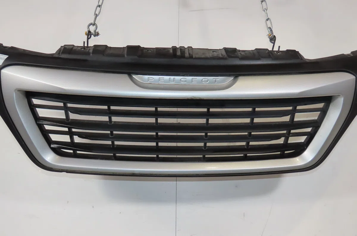 Calandre Peugeot BOXER Camionnette 2.0 bluehdi 130 (2015-2019) occasion — photo 2
