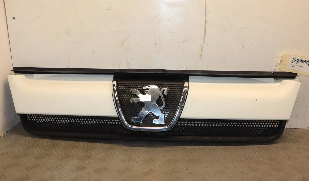 Calandre Peugeot BOXER Camionnette (244) 2.8 hdi (2001-2006) occasion