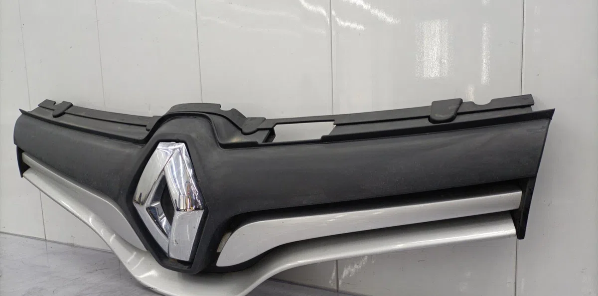 Calandre RENAULT KANGOO 2 PHASE 2 occasion — photo 3