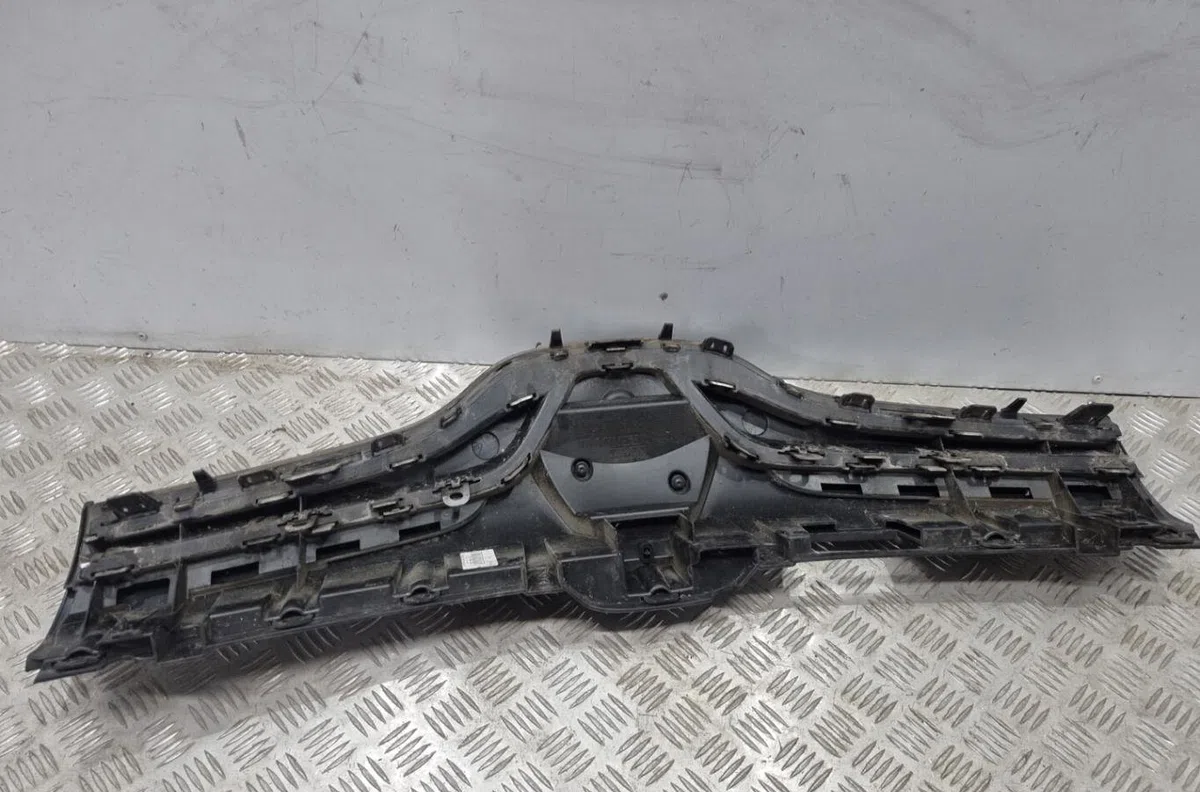 Calandre RENAULT KANGOO 2 PHASE 2 occasion — photo 3