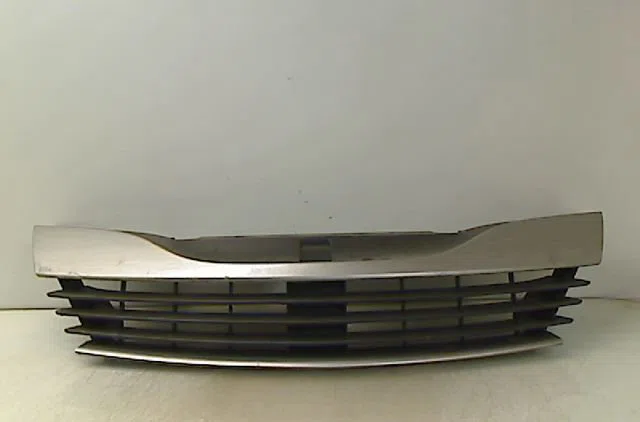 Calandre Renault LAGUNA II (BG0-1_) 1.9 dci (2001-2007) occasion — photo 2