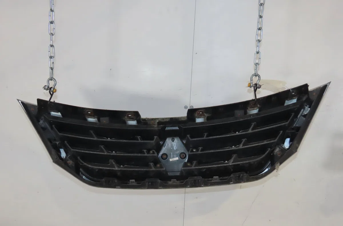 Calandre Renault LATITUDE (L70_) 2.0 dci 150 (l70h) (2011) occasion
