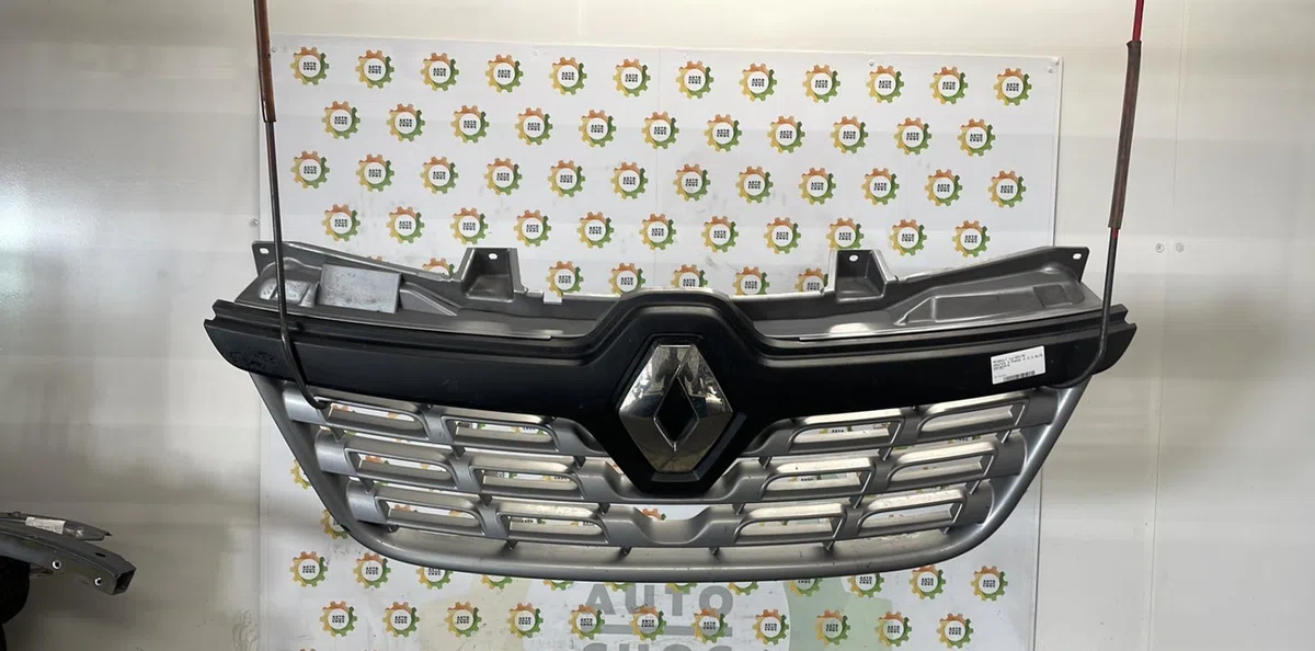 Calandre RENAULT MASTER 3 PHASE 2 occasion — photo 2