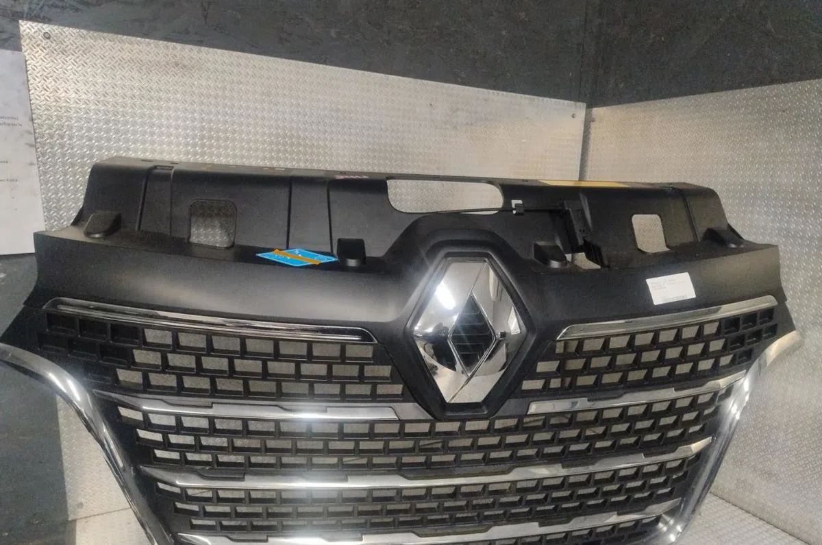 Calandre Renault MASTER III Camion plate-forme-Châssis (EV, HV, UV) 2.3 dci 145 fwd (ev0e, ev0f, hv0e, hv0f, uv0e, uv0f,... (2010) occasion — photo 4