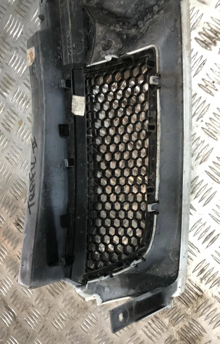Calandre RENAULT TRAFIC 2 PHASE 1 occasion — photo 4