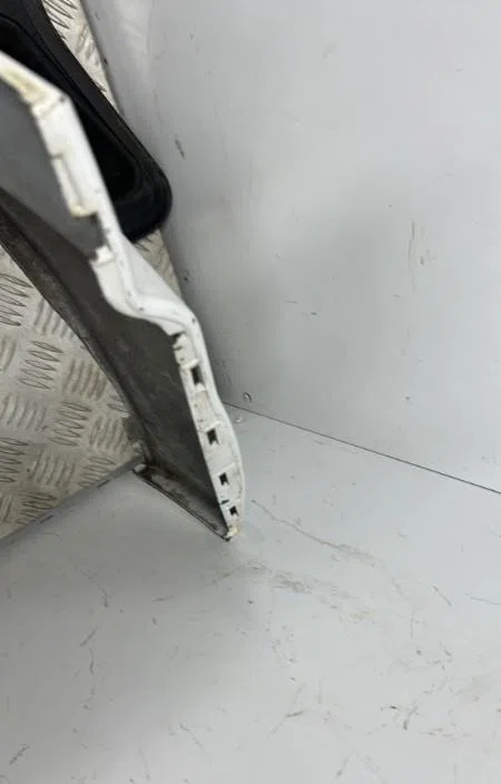 Calandre RENAULT TRAFIC 2 PHASE 2 occasion — photo 4