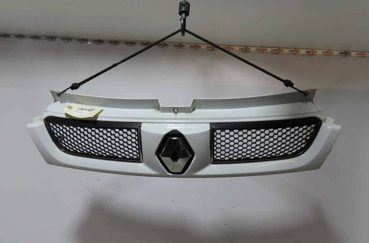 Calandre RENAULT TRAFIC II occasion