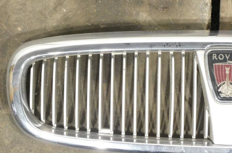 Calandre ROVER 400 2 occasion — photo 3