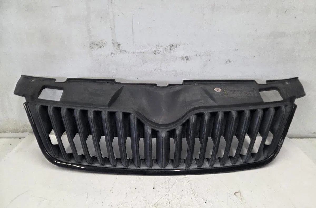 Calandre SKODA FABIA 2 PHASE 2 occasion