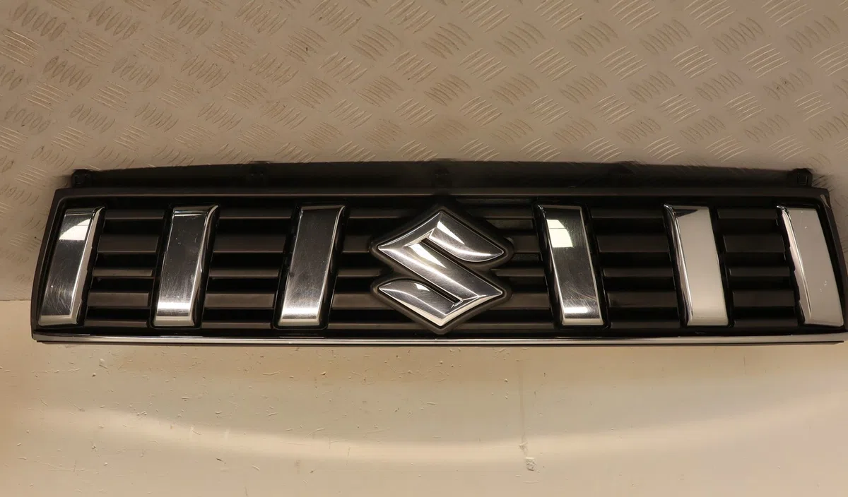 Calandre Suzuki VITARA (LY) 1.4 t allgrip (apk 414) (2015) occasion — photo 2