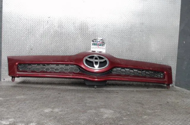 Calandre TOYOTA COROLLA VERSO 2 COROLLA VERSO 2 PHASE 1 occasion