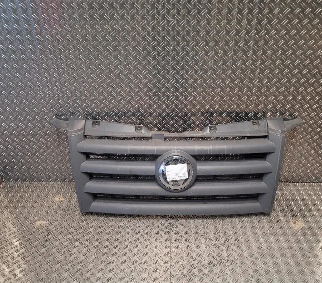 Calandre Volkswagen CRAFTER 30-50 Camionnette (2E_) 2.5 tdi (2006-2011) occasion — photo 2