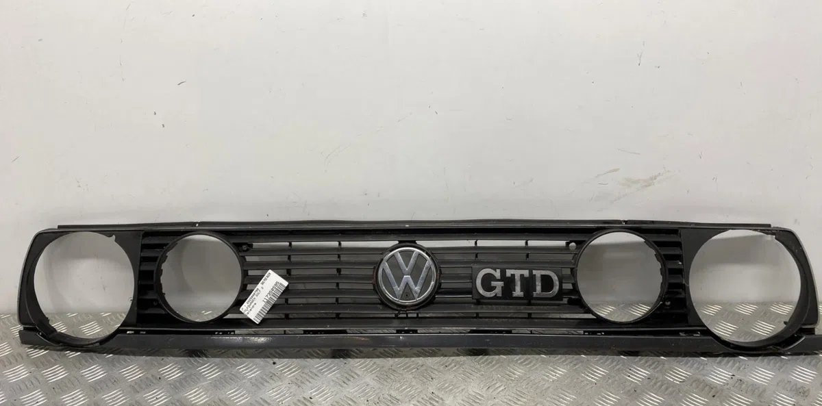 Calandre VOLKSWAGEN GOLF 2 occasion — photo 4