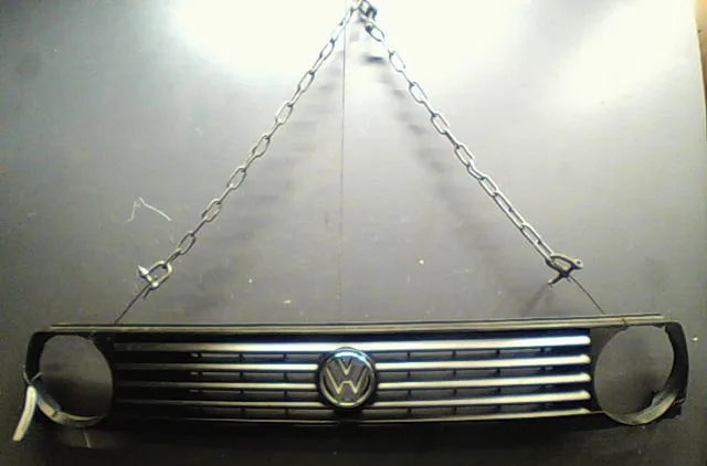 Calandre Volkswagen GOLF II (19E, 1G1) 1.6 td (1989-1991) occasion