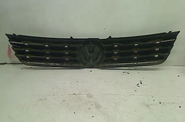 Calandre VOLKSWAGEN PASSAT occasion