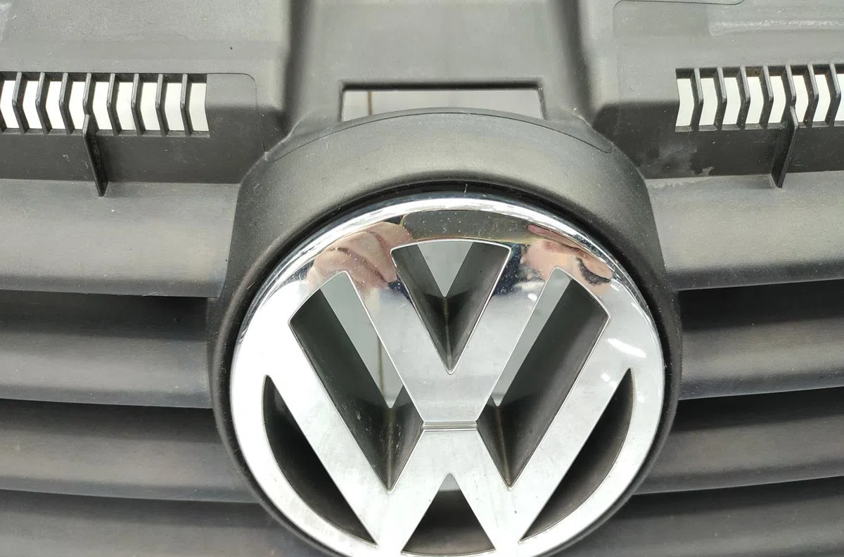 Calandre VOLKSWAGEN POLO 4 PHASE 1 occasion — photo 3