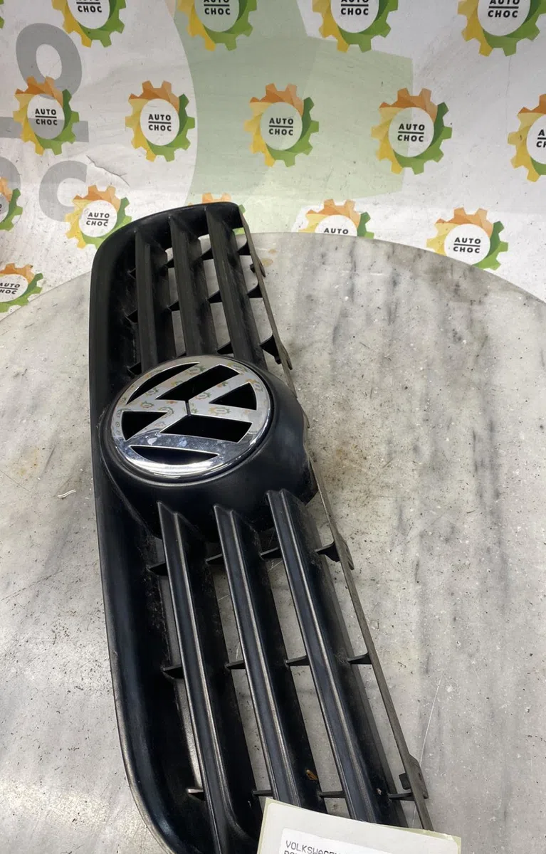 Calandre VOLKSWAGEN POLO 4 PHASE 2 occasion — photo 3