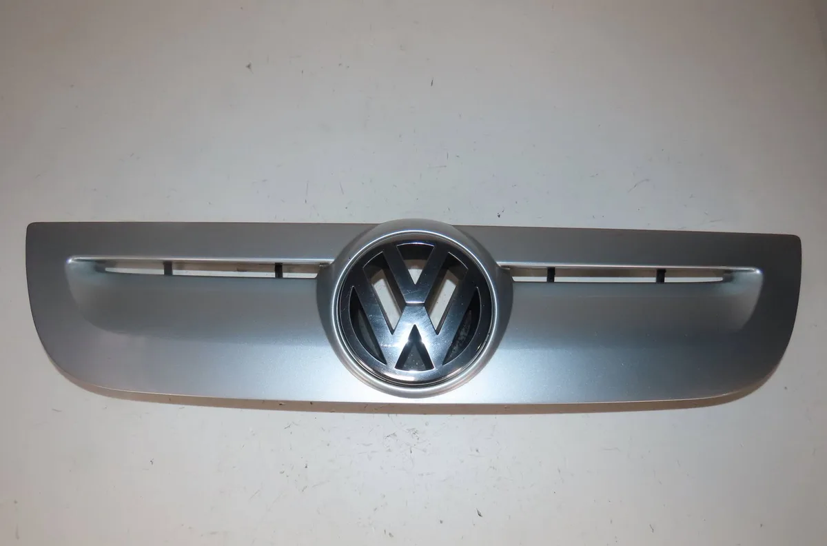 Calandre Volkswagen POLO (9N_, 9A_) 1.4 tdi (2001-2005) 5 portes occasion