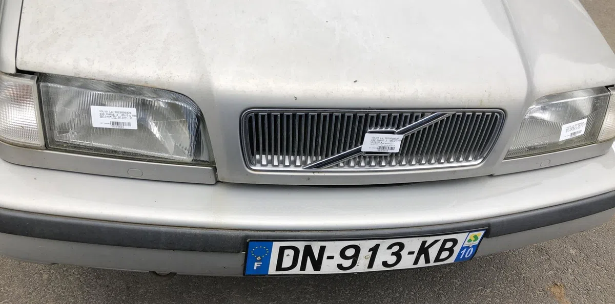 Calandre VOLVO 440 PHASE 2 occasion — photo 4