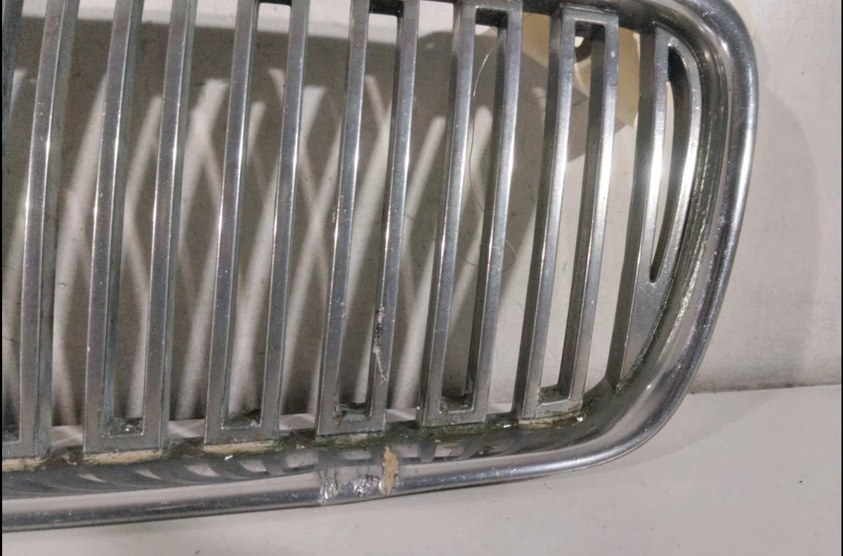 Calandre Volvo V50 (545) 2.0 d (2004-2010) occasion — photo 3