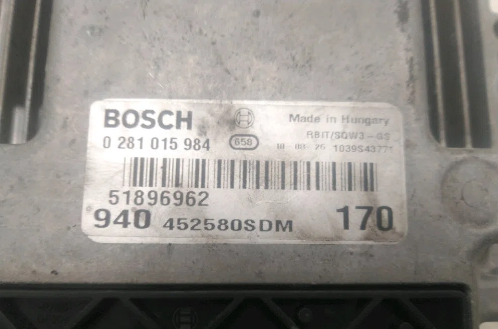 Calculateur moteur Alfa romeo GIULIETTA (940_) 2.0 jtdm (940fxe1a, 940fxg11) (2010-2020) occasion — photo 2