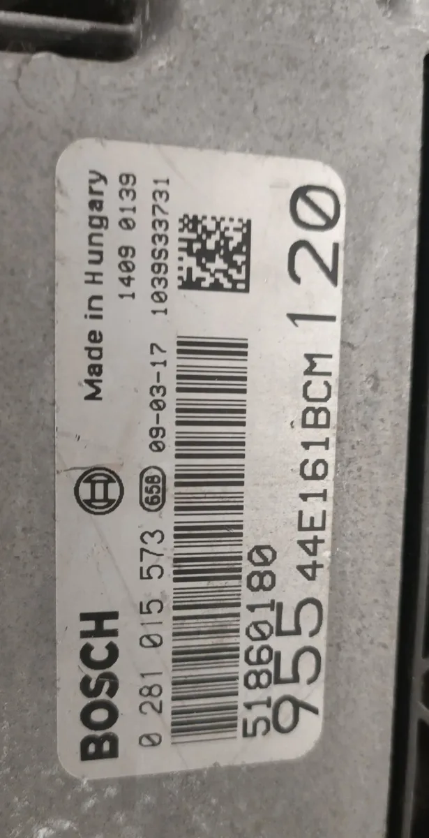 Calculateur moteur Alfa romeo MITO (955_) 1.6 jtdm (955axc1b) (2008-2015) occasion
