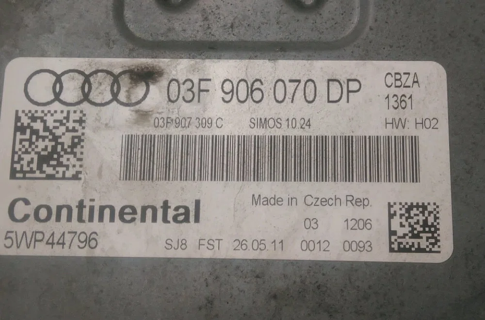Calculateur moteur Audi A1 (8X1, 8XK) 1.2 tfsi (2010-2015) occasion — photo 2