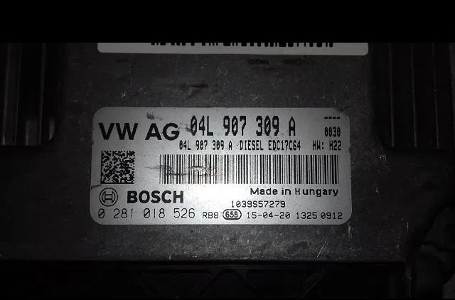Calculateur moteur Audi A3 (8V1, 8VK) 2.0 tdi (2012-2017) occasion — photo 4