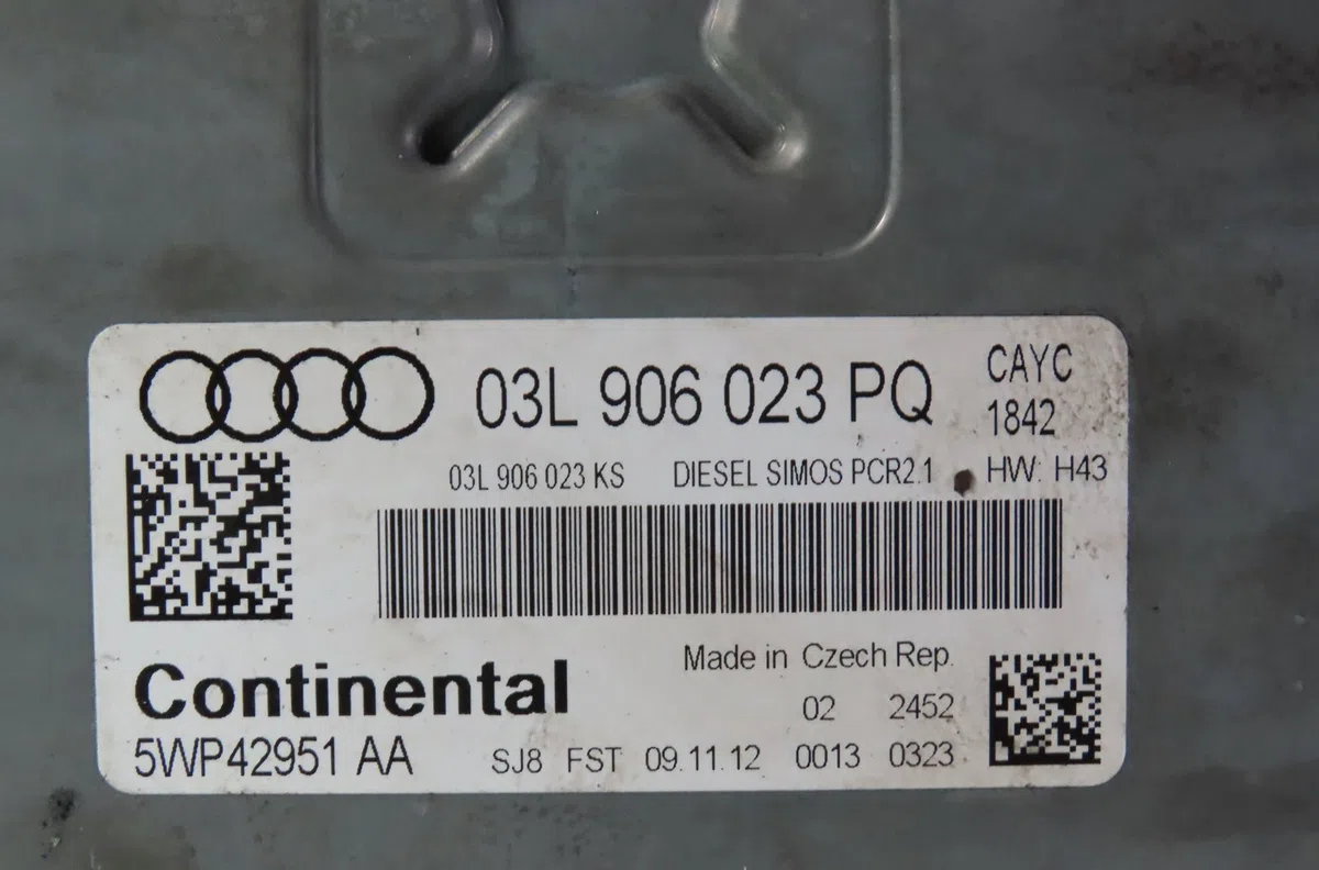 Calculateur moteur Audi A3 Sportback (8PA) 1.6 tdi (2009-2013) occasion — photo 2