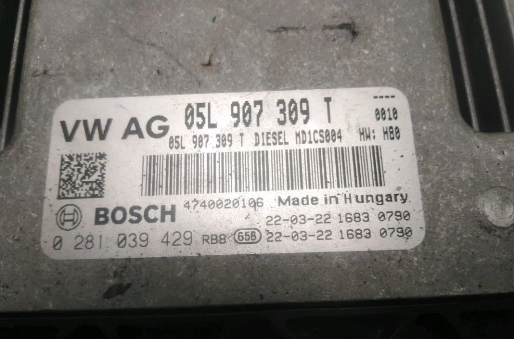 Calculateur moteur Audi Q3 (F3B) 35 tdi (2018) occasion — photo 2