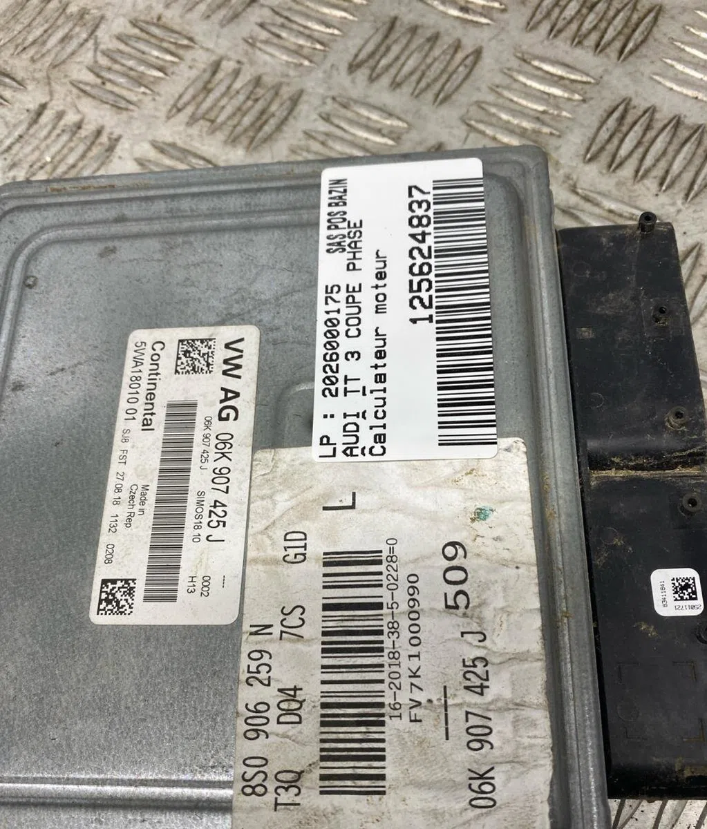 Calculateur moteur AUDI TT 3 COUPE PHASE 2 occasion — photo 3
