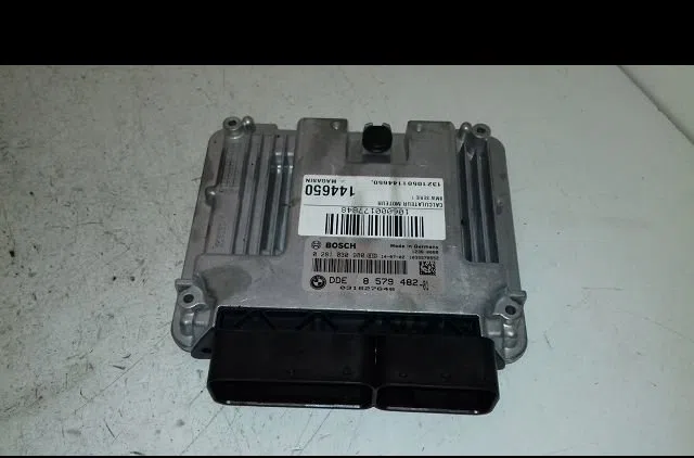 Calculateur moteur Bmw 1 (F20) 116 d (2012-2015) occasion