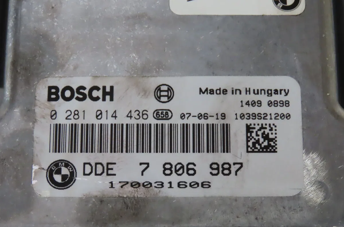 Calculateur moteur Bmw 5 (E60) 525 d (2004-2010) occasion — photo 2