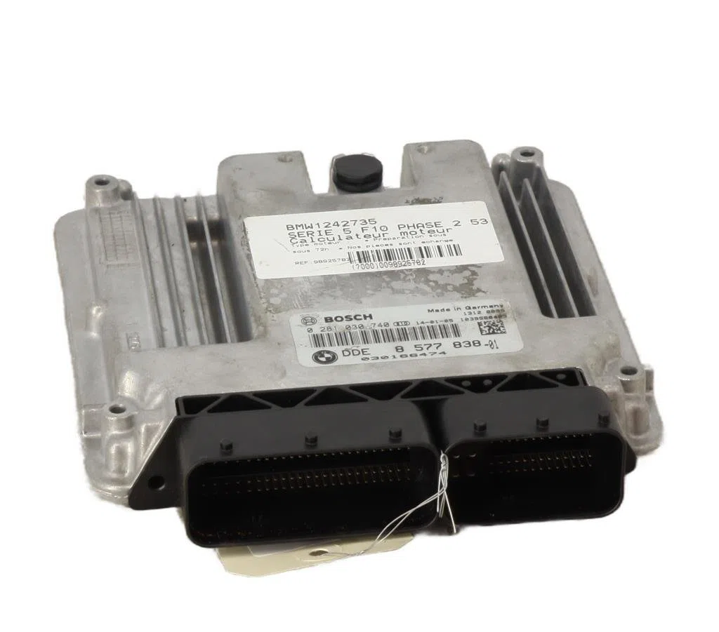 Calculateur moteur Bmw 5 (F10) 530 d xdrive (2011-2016) occasion — photo 2