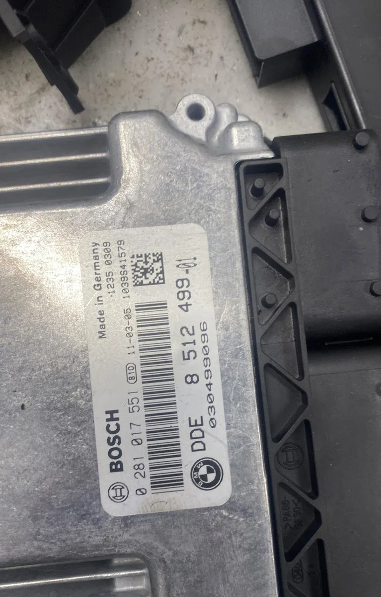 Calculateur moteur BMW SERIE 1 E87 PHASE 2 occasion